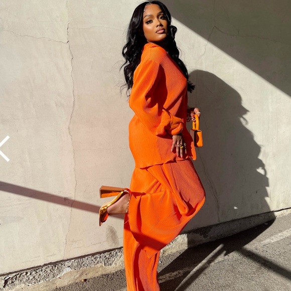 Neon Orange Two Piece - Picture 1 of 2